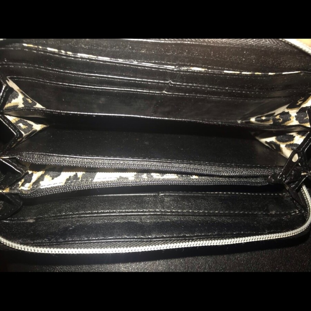 Wallet - Picture 3 of 3